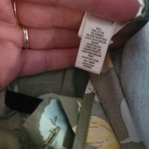 Stretch, slim fit, short sleeve, moss/floral cotton button down by Bonobos - Picture 4 of 4